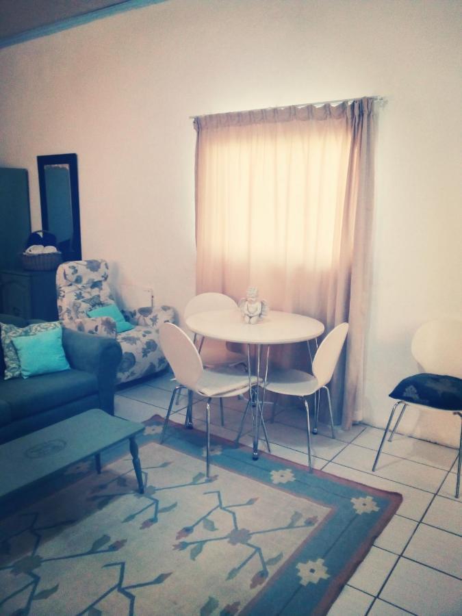 Appartamento 36 Df Strauss Street Kleinmond Esterno foto