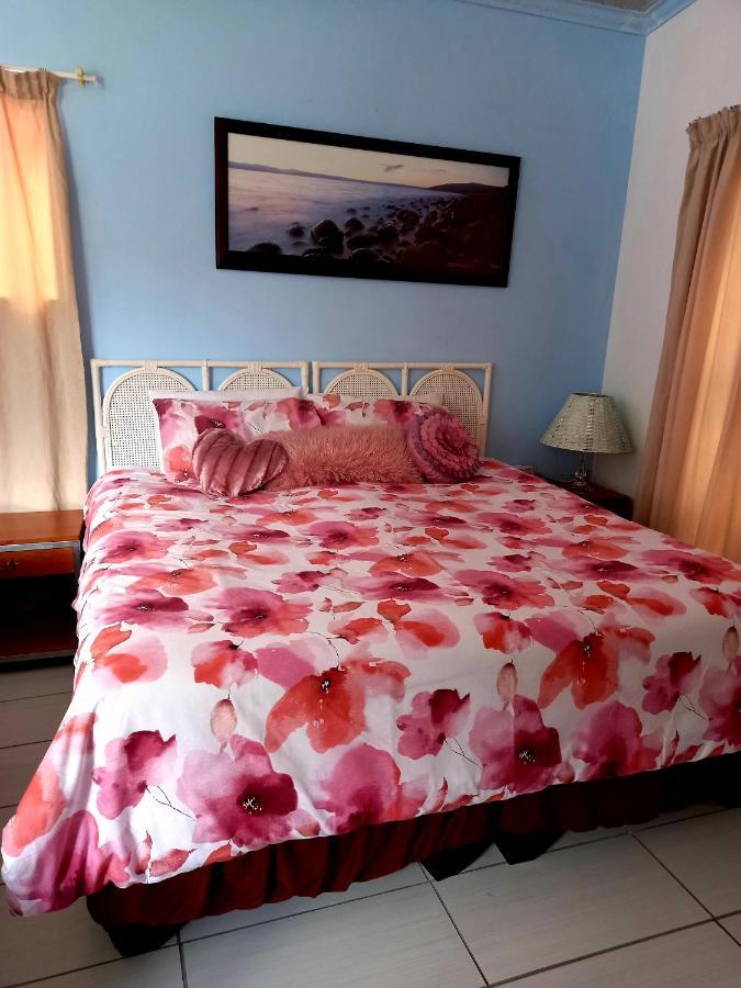 Appartamento 36 Df Strauss Street Kleinmond Esterno foto