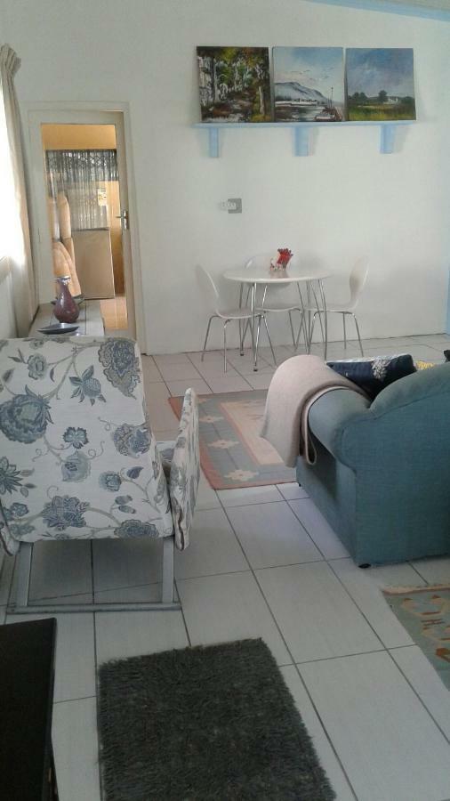 Appartamento 36 Df Strauss Street Kleinmond Esterno foto
